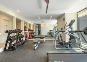 Apartment with a Fitness Center