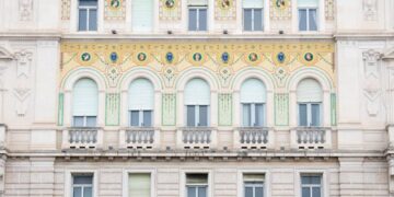 How to Achieve Home Luxury on a Family Budget