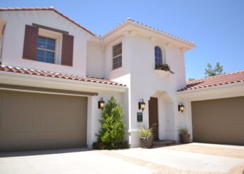 The Real Difference a Proper Garage Door Installation Makes