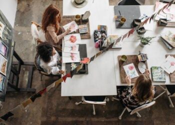 What Newcomers Learn About a City From Its Creative Spaces