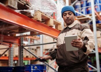 How Analytics and Automation Improve Material Planning Accuracy