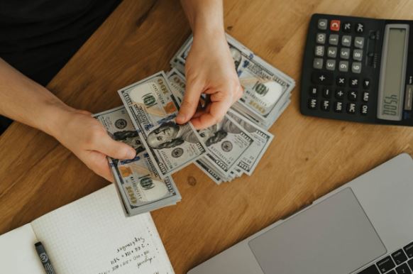 5 Long-Term Investing Strategies for Steady Growth