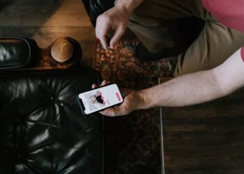 Facebook-Are-We-Dating-the-Same-Guy-Atlanta-Alina-Krivitsky