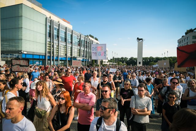 Glacier National Park Staffing Cuts Protest What’s Really Happening