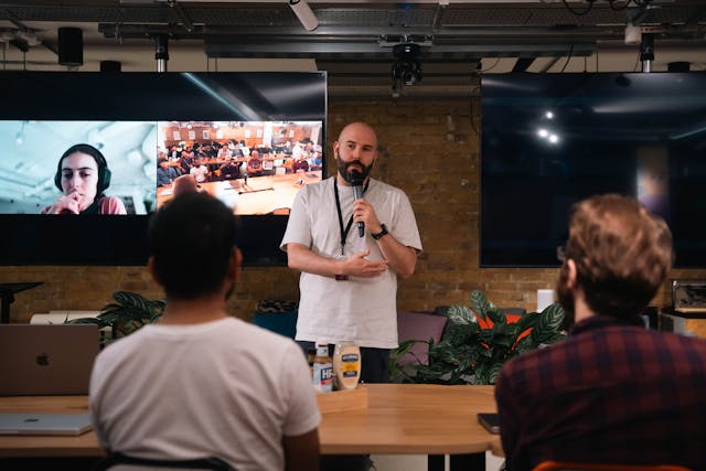 Hello Tomorrow Türkiye Başlat LLM Etki Programı 2025