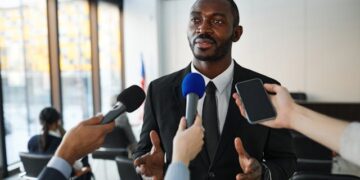 Passenger Hijacks O’Hare PA System During Flight Delay