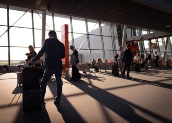 Can You Take Knives in Checked Luggage