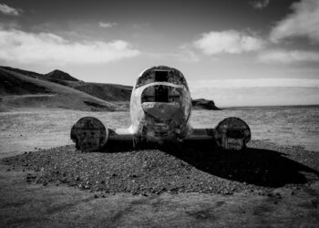 Why Is There an Abandoned Plane in Moorefield West Virginia