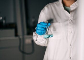 Youhuang Xiang Charged With Smuggling E. coli Into United States