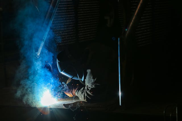 Blue Welding Lens Clearer Vision Behind the Arc