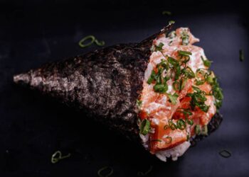 Hand Roll vs Cut Roll Sushi Which Should You Order