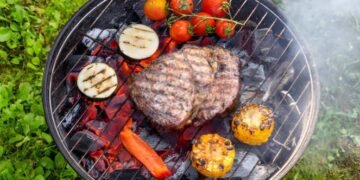 How to Enjoy Healthier Meals with Charcoal Grilling