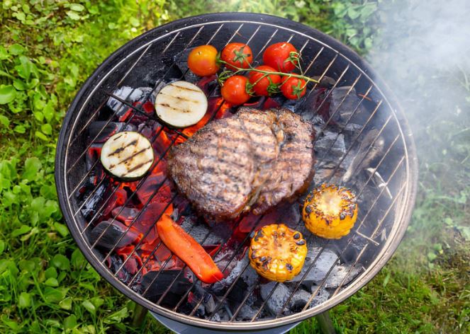 How to Enjoy Healthier Meals with Charcoal Grilling