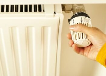How to Install a Thermostat Safely
