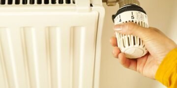How to Install a Thermostat Safely
