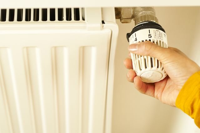 How to Install a Thermostat Safely