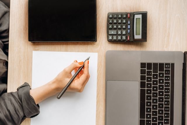 Startup Booted Financial Modeling A Founder’s Guide (2)