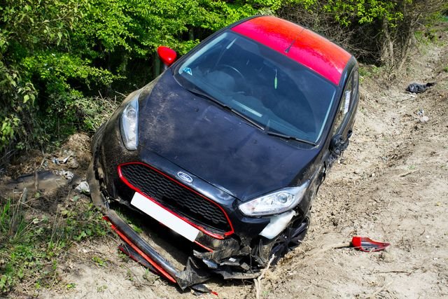Who Is Liable in a Head-On Collision in Atlanta